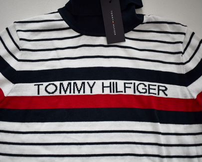 Новая Оригинальная водолазка Tommy Hilfiger. L