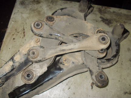 Форд фокус 2 рычаг поперечный малый левый Разборка