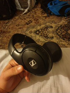 Беспроводные наушники