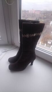 Женские зимние сапоги натур. велюр 37-38 р-р