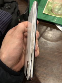 iPhone X