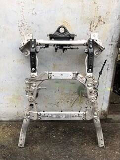 Передний подрамник Range Rover Sport 2 / Range 4