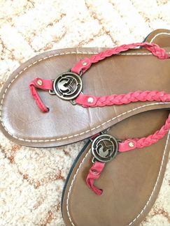 Женские шлепки-вьетнамки