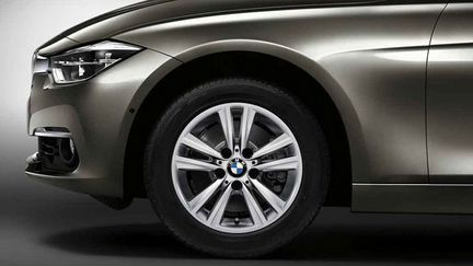 Колеса оригинальные BMW бмв R16 для f30 +датчики
