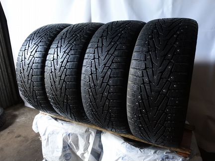 205 60 16 Nokian Hakkapelitta 7 146VR XL