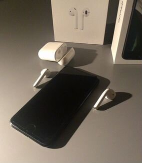 iPhone SE 2020 + Apple Airpods В подарок