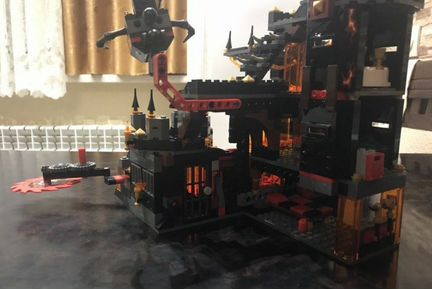 Lego nexo knights Вулканическое логово Джестро
