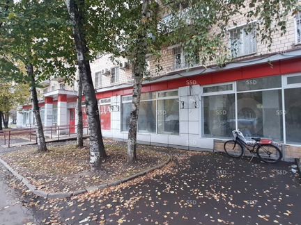 Сдам торговое помещение, 418 м²