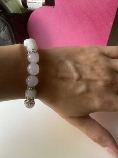 Браслет лунный камень и розовый кварц