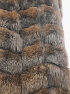 Меховой жилет из песца
