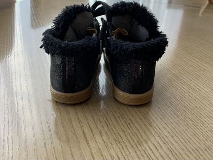 Высокие кеды для девочки Pom D’api
