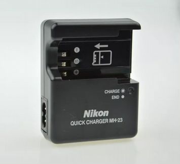 Зарядное устройство Nikon MH-23 для EN-EL9
