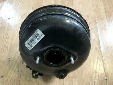 Вакуумный усилитель тормозов VW Touareg NF