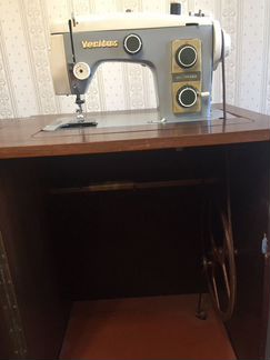 Швейная машина Veritas