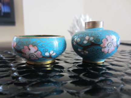 Китайские солонка и перечница