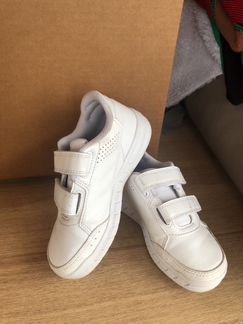 Кроссовки adidas 28р