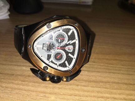 Часы Tonino lamborghini