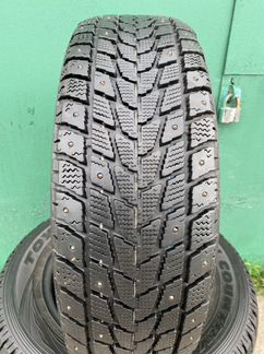Toyo 215/65 R16