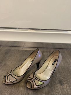 Туфли Made in Italy, бренд Carvela