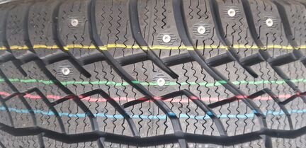 Шины зимние новые шипованные
