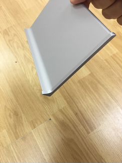 Плинтус алюминиевый плоский и с каб-каналом наполь