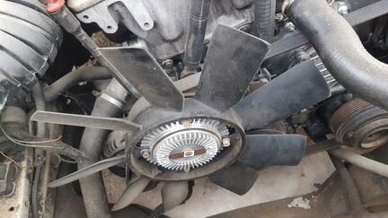 Вискомуфта на Mercedes W210 от 604