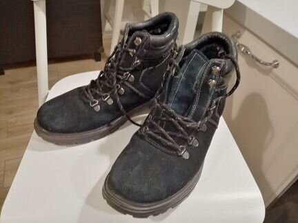 Мужские ботинки