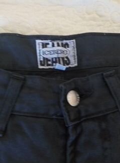 Джинсы мужские