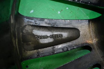 Диск r17 Kia Quoris 2012