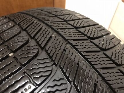 Продаю зимние шины Michelin X-ice Xi3