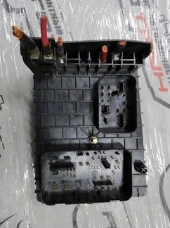 Блок предохранителей audi volkswagen skoda. golf g