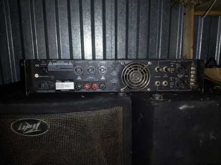 Аудиосистема усилитель+ колонки Peavey