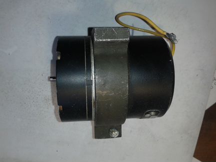 Электродвигатель низкооборотистый дрср-1