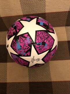 Футбольный мяч Adidas