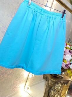 Костюм: свитшот и шорты