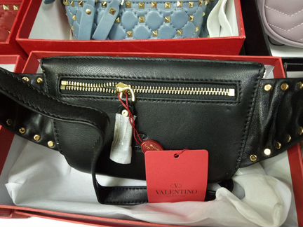 Новая поясная сумка Valentino черная