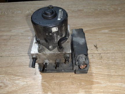 Блок abs Volkswagen Golf Plus BCA 1.4 2006