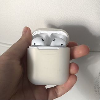 Силиконовый чехол для Airpods