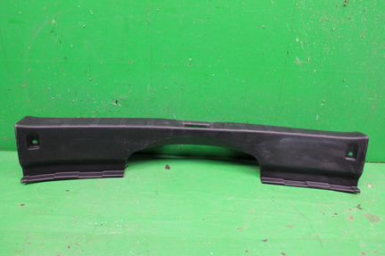 Накладка замка багажника Nissan Qashqai J11 13