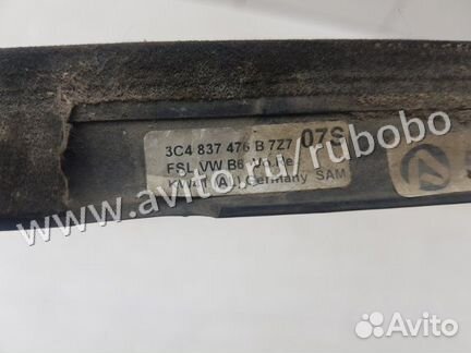 Молдинг стекла передний правый Vw Passat B6 BSE