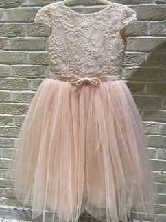 Нарядное платье для девочки