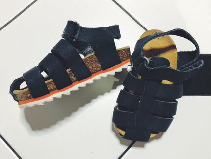 Детские босоножки zara