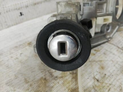 Замок зажигания Opel Astra H