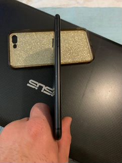 Телефон iPhone