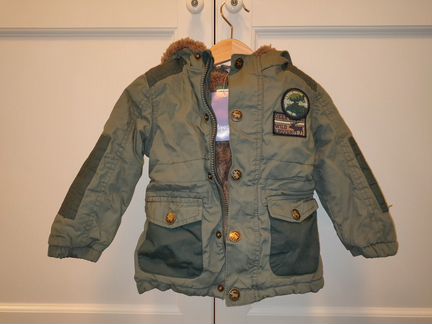 Куртка на осень новая р. 86