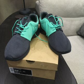 Кроссовки Nike