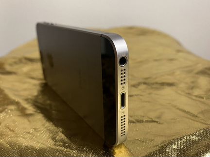 Айфон 5se 64gb