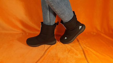 Зимние кроссовки